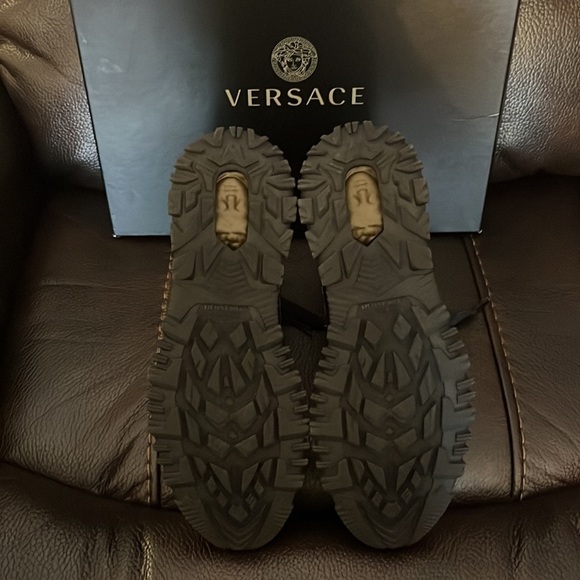 Versace La Greca leather suede monogram combat Boots NWB - Picture 7 of 7